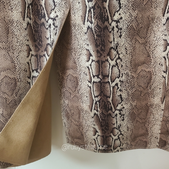 BLANK NYC /ANTHRO Renegade Snake Print Long Blazer Jacket, Vegan Faux Suede, NWT - Picture 11 of 15